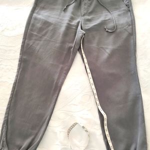 For Cynthia jogger pant style with elastic cuffs, size M